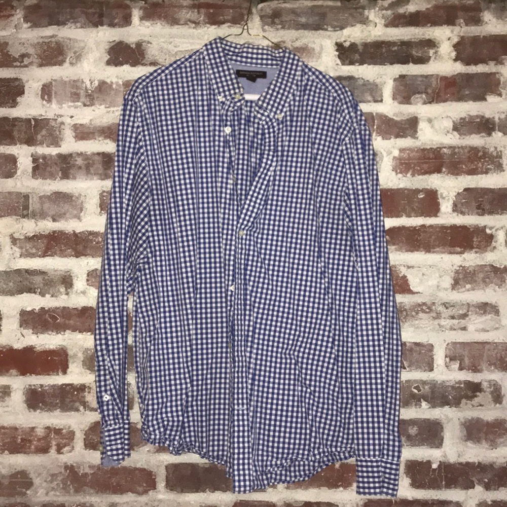 Banana Republic Classic Button Down